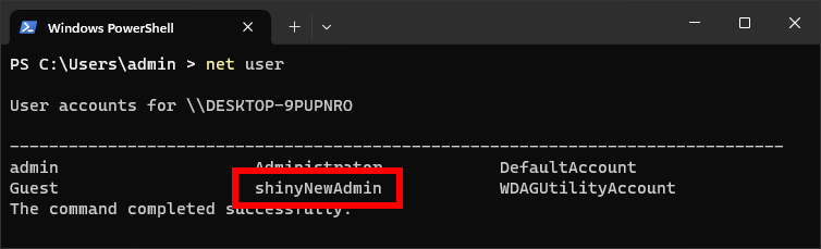 Ausgabe des Befehls `net user` welche zeigt, dass tatsächlich ein neuer Administrator angelegt wurde.